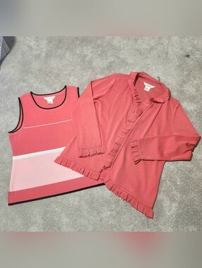 EUC Misook 2-Piece Set, Pink and Coral  Women's Top and Cardigan Size Large
